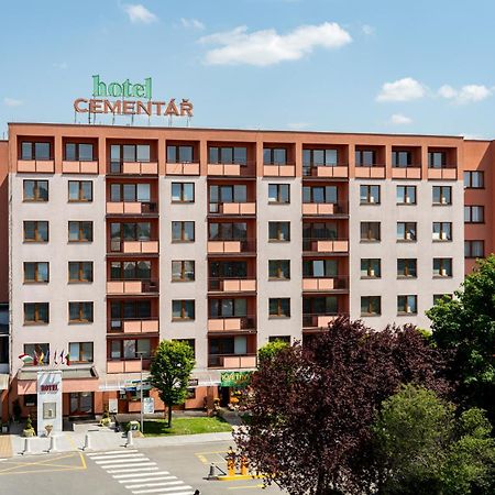 Hotel Cementar Hranice  Kültér fotó